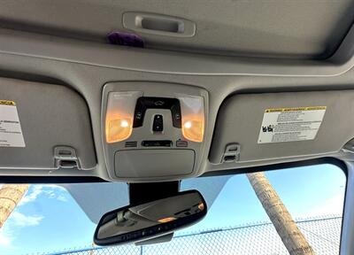 2019 Toyota Sienna SE Premium 7-Passenger   - Photo 34 - Bakersfield, CA 93301