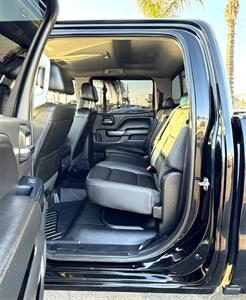 2018 GMC Sierra 1500 SLT   - Photo 7 - Bakersfield, CA 93301
