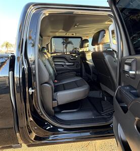 2018 GMC Sierra 1500 SLT   - Photo 16 - Bakersfield, CA 93301