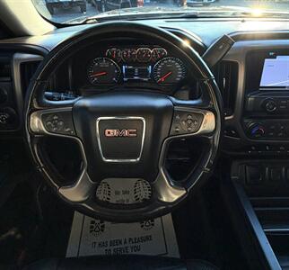 2018 GMC Sierra 1500 SLT   - Photo 19 - Bakersfield, CA 93301