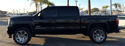 2018 GMC Sierra 1500 SLT   - Photo 4 - Bakersfield, CA 93301
