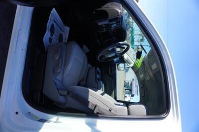 2018 Chevrolet Silverado 1500 Work Truck Short Box 2WD   - Photo 7 - Bakersfield, CA 93305