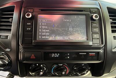 2014 Toyota Tacoma   - Photo 25 - Bakersfield, CA 93305
