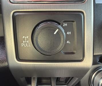 2017 Ford F-350 Super Duty Platinum - Photo 30 - Bakersfield, CA 93301