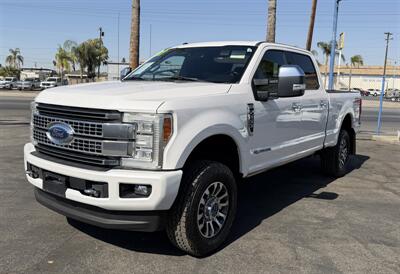 2017 Ford F-350 Super Duty Platinum - Photo 3 - Bakersfield, CA 93301