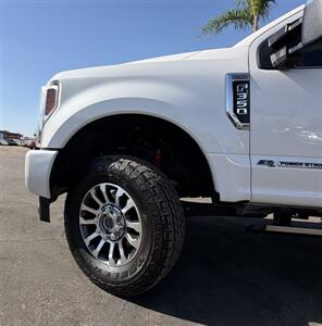 2017 Ford F-350 Super Duty Platinum - Photo 37 - Bakersfield, CA 93301