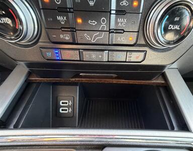 2017 Ford F-350 Super Duty Platinum - Photo 32 - Bakersfield, CA 93301