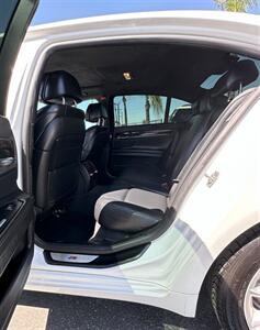 2014 BMW 7 Series 750i   - Photo 7 - Bakersfield, CA 93301
