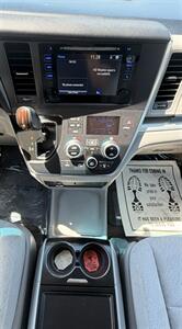 2015 Toyota Sienna LE 8-Passenger - Photo 25 - Bakersfield, CA 93305