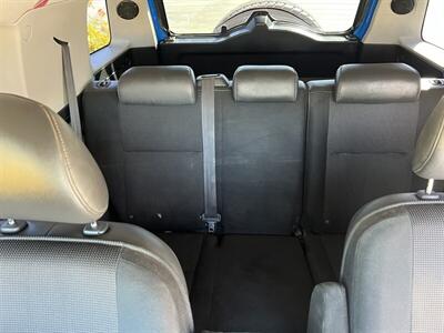 2007 Toyota FJ Cruiser   - Photo 11 - Bakersfield, CA 93305