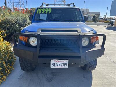 2007 Toyota FJ Cruiser   - Photo 17 - Bakersfield, CA 93305