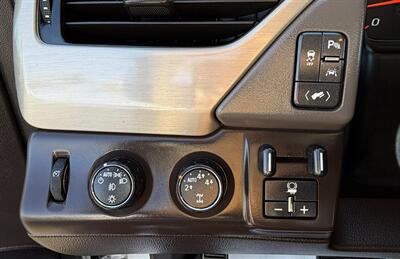 2016 GMC Yukon Denali   - Photo 30 - Bakersfield, CA 93301