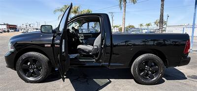 2015 RAM 1500 ST - Photo 5 - Bakersfield, CA 93305