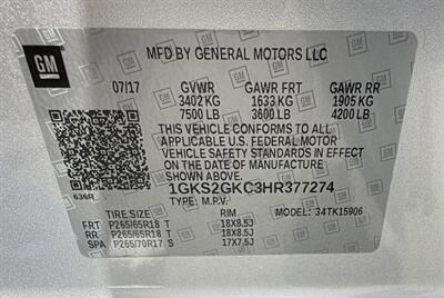 2017 GMC Yukon XL SLT   - Photo 7 - Bakersfield, CA 93305