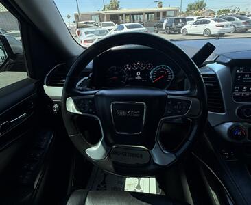 2017 GMC Yukon XL SLT   - Photo 27 - Bakersfield, CA 93305