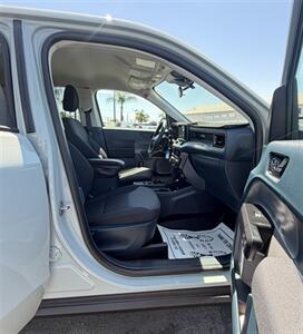 2024 Ford Maverick XL   - Photo 16 - Bakersfield, CA 93301