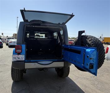 2014 Jeep Wrangler Unlimited Sport - Photo 12 - Bakersfield, CA 93305