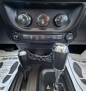 2014 Jeep Wrangler Unlimited Sport - Photo 25 - Bakersfield, CA 93305