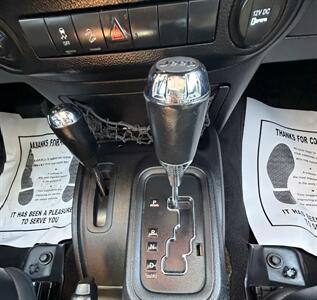 2014 Jeep Wrangler Unlimited Sport - Photo 28 - Bakersfield, CA 93305