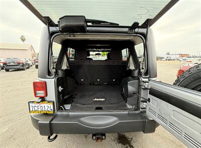 2014 Jeep Wrangler Unlimited Sport   - Photo 13 - Bakersfield, CA 93305
