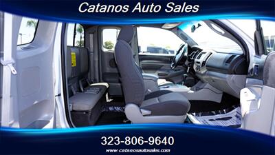 2008 Toyota Tacoma PreRunner V6   - Photo 12 - Bakersfield, CA 93301