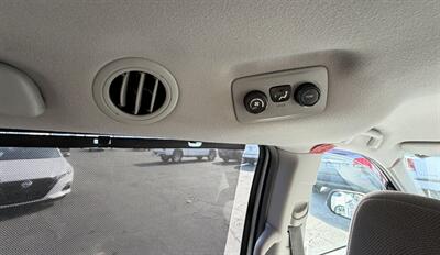 2011 Toyota Sienna LE 8-Passenger   - Photo 21 - Bakersfield, CA 93305