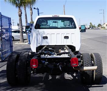 2014 Ford F450 Regular Cab DRW 2WD   - Photo 4 - Bakersfield, CA 93305