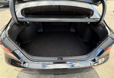 2023 Toyota Camry SE   - Photo 14 - Bakersfield, CA 93301