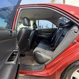 2004 Toyota Camry SE V6 - Photo 8 - Bakersfield, CA 93305