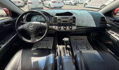 2004 Toyota Camry SE V6 - Photo 21 - Bakersfield, CA 93305