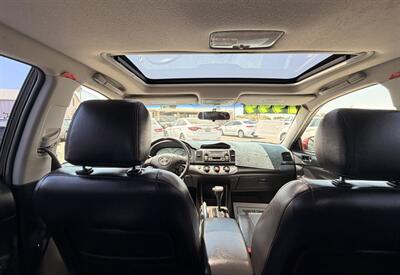 2004 Toyota Camry SE V6 - Photo 20 - Bakersfield, CA 93305