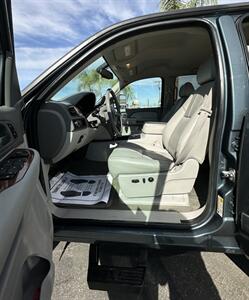 2008 Chevrolet Silverado 2500HD LTZ   - Photo 6 - Bakersfield, CA 93301
