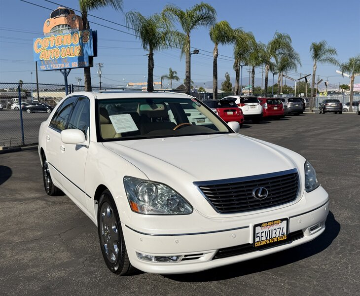 2004 Lexus LS 430  