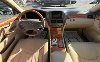 2004 Lexus LS 430 - Photo 18 - Bakersfield, CA 93305