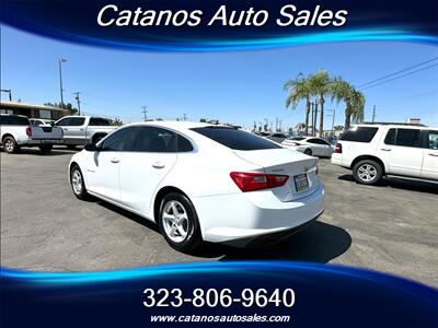 2018 Chevrolet Malibu LS   - Photo 8 - Bakersfield, CA 93301