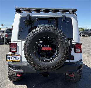2017 Jeep Wrangler Rubicon - Photo 10 - Bakersfield, CA 93301