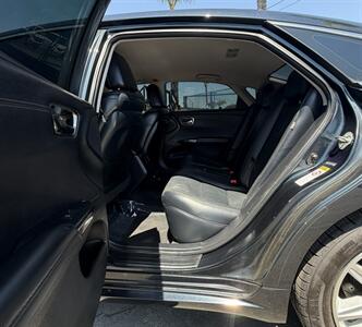 2015 Toyota Avalon XLE - Photo 7 - Bakersfield, CA 93301