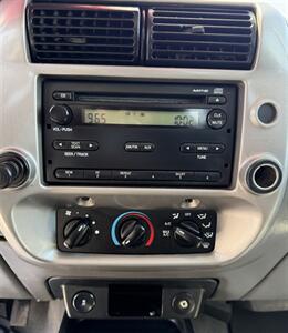 2010 Ford Ranger XLT   - Photo 17 - Bakersfield, CA 93305