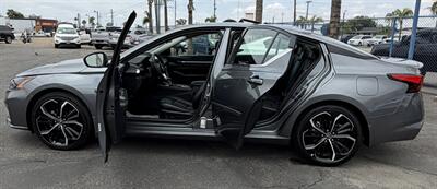 2023 Nissan Altima 2.5 SR - Photo 5 - Bakersfield, CA 93301