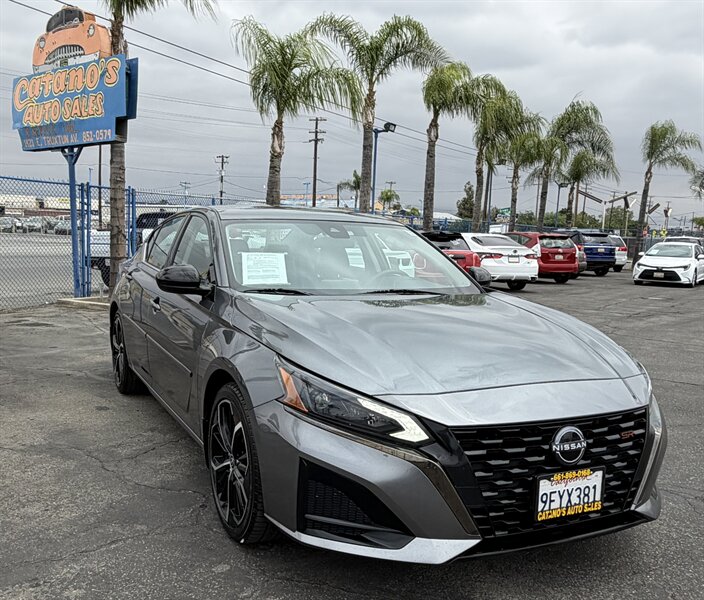 2023 Nissan Altima 2.5 SR's photo