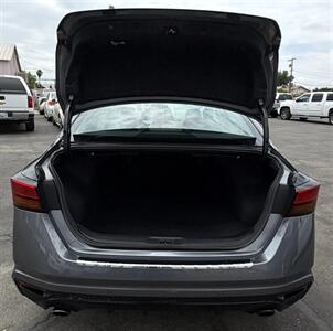 2023 Nissan Altima 2.5 SR - Photo 11 - Bakersfield, CA 93301