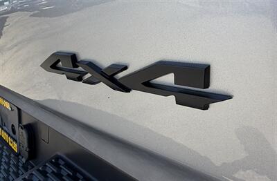 2025 RAM 1500 Big Horn - Photo 14 - Bakersfield, CA 93301