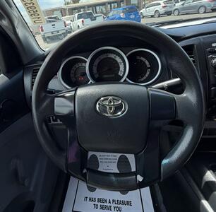 2012 Toyota Tacoma - Photo 22 - Bakersfield, CA 93305