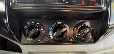 2012 Toyota Tacoma - Photo 20 - Bakersfield, CA 93305