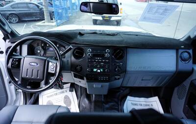 2014 Ford F-250 Super Duty XL SuperCab Long Bed 2WD   - Photo 8 - Bakersfield, CA 93305