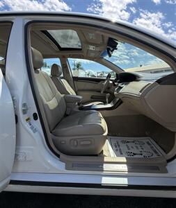 2008 Toyota Avalon Touring   - Photo 14 - Bakersfield, CA 93305