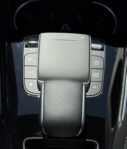 2022 Mercedes-Benz GLE 350   - Photo 26 - Bakersfield, CA 93301