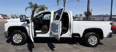2020 Chevrolet Silverado 2500HD LT - Photo 5 - Bakersfield, CA 93301