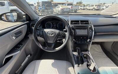 2017 Toyota Camry XSE - Photo 20 - Bakersfield, CA 93305