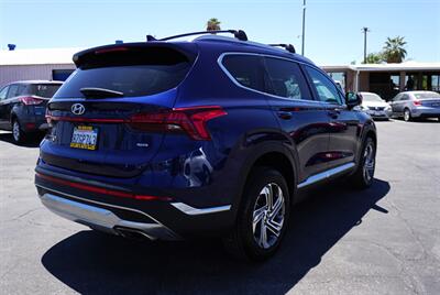 2022 Hyundai SANTA FE Essential   - Photo 12 - Bakersfield, CA 93305